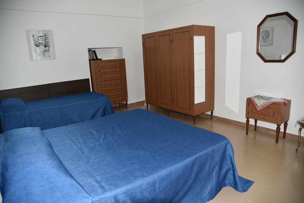 Nomadi Sedentari Apartment Irsina Bagian luar foto