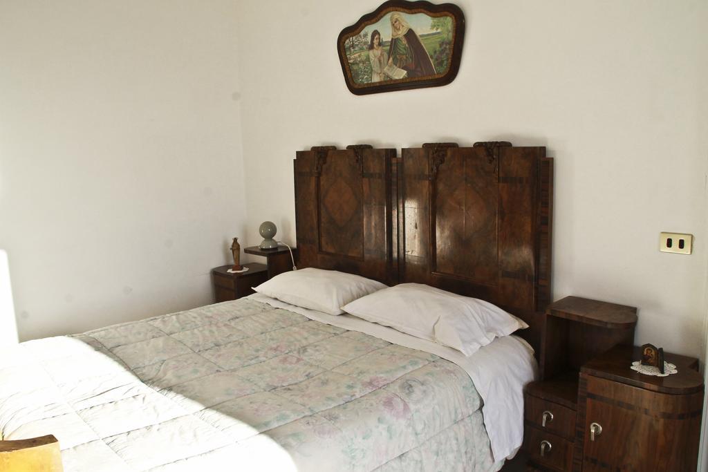 Nomadi Sedentari Apartment Irsina Bagian luar foto